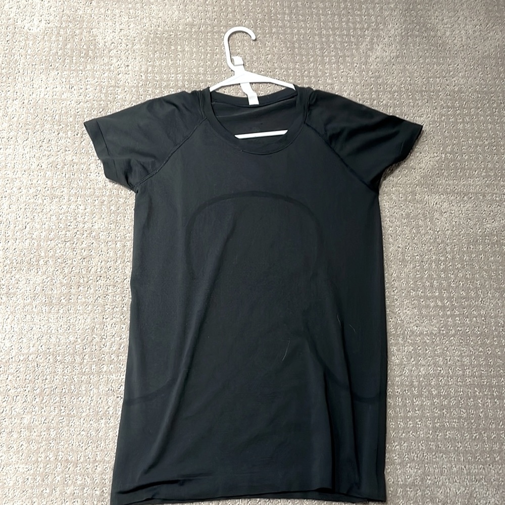 Black Swiftly Tech Short Sleeve 2.0, Size 8, barely worn
